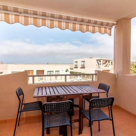 Homeforguest Apartamento En La Tejita Con Piscina, Terraza Y Wifi Apartment *